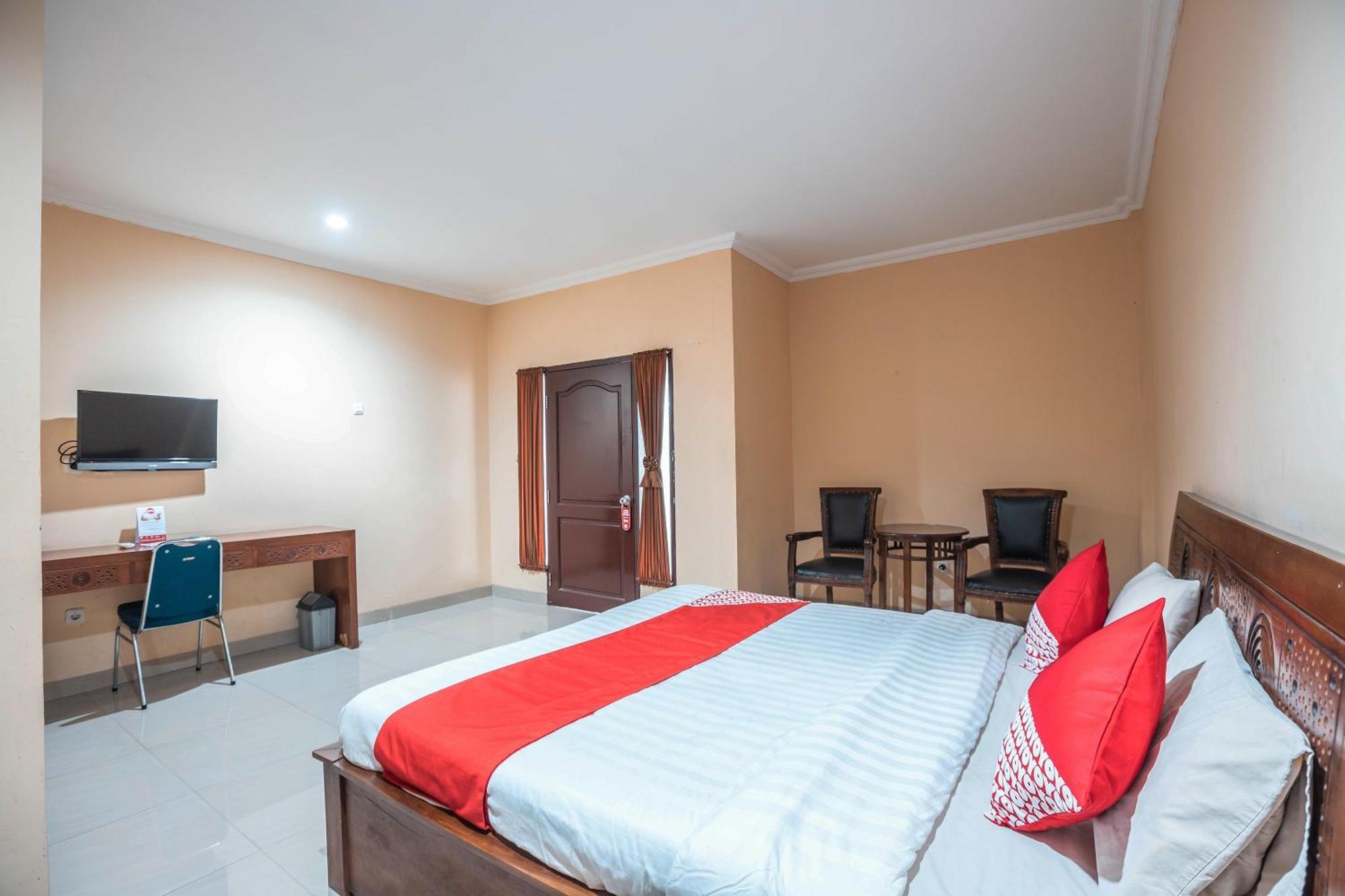 Super Oyo 686 Bunga Karang Hotel Bekasi Exteriér fotografie