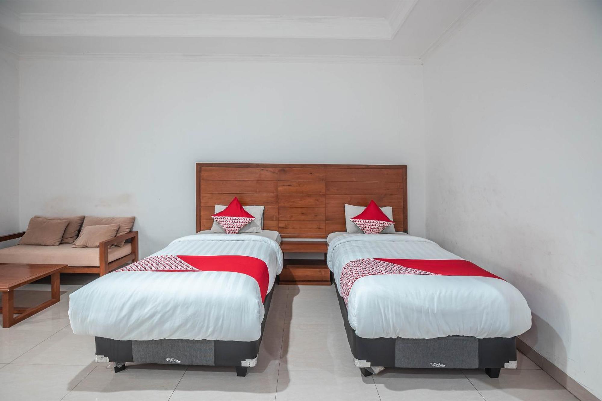 Super Oyo 686 Bunga Karang Hotel Bekasi Exteriér fotografie